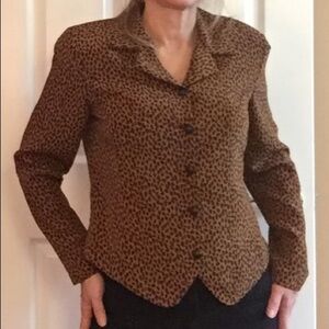 Requirements/Leopard blouse